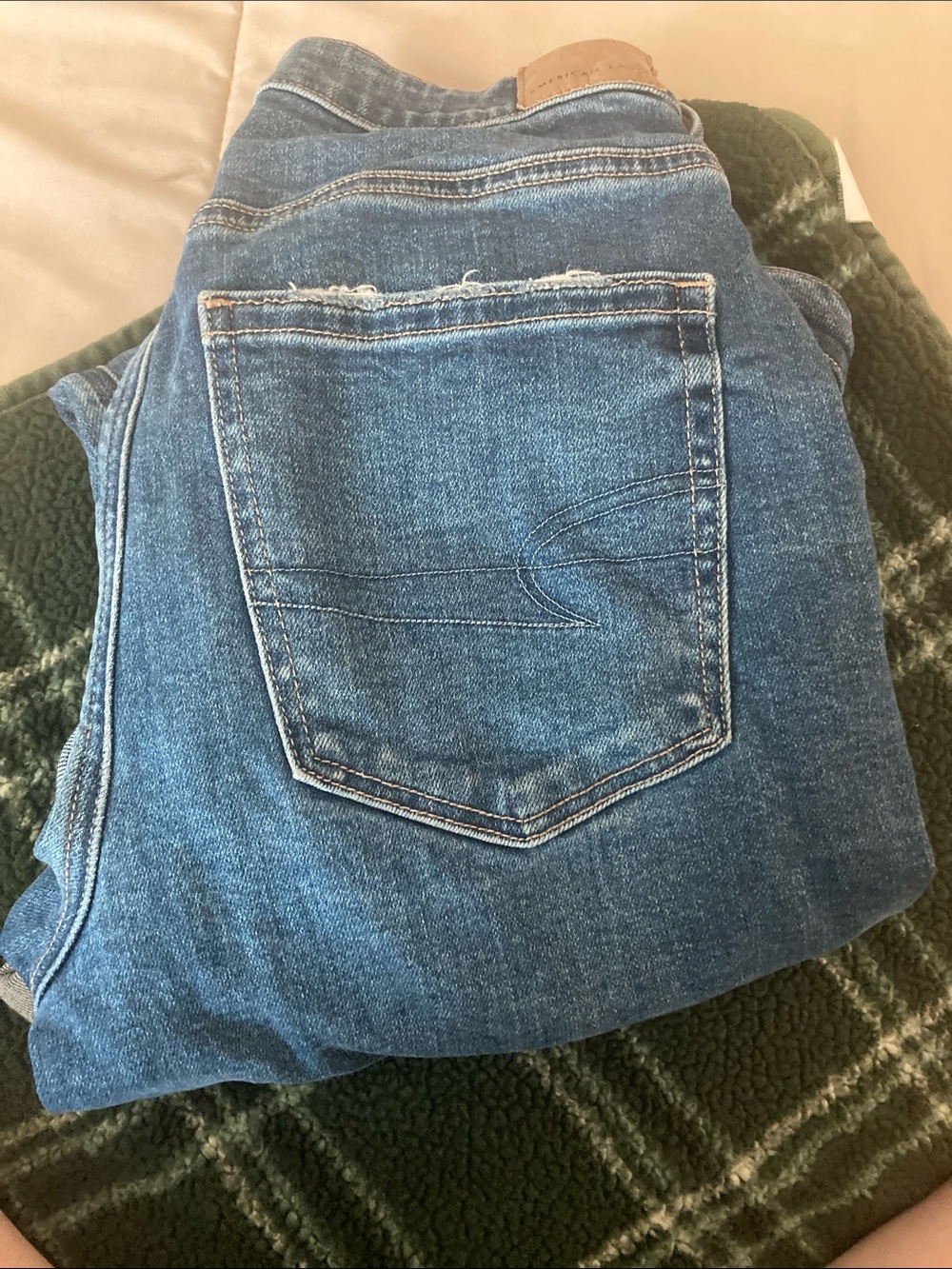 American Eagle Outfitters Straight Leg Mom  Jeans